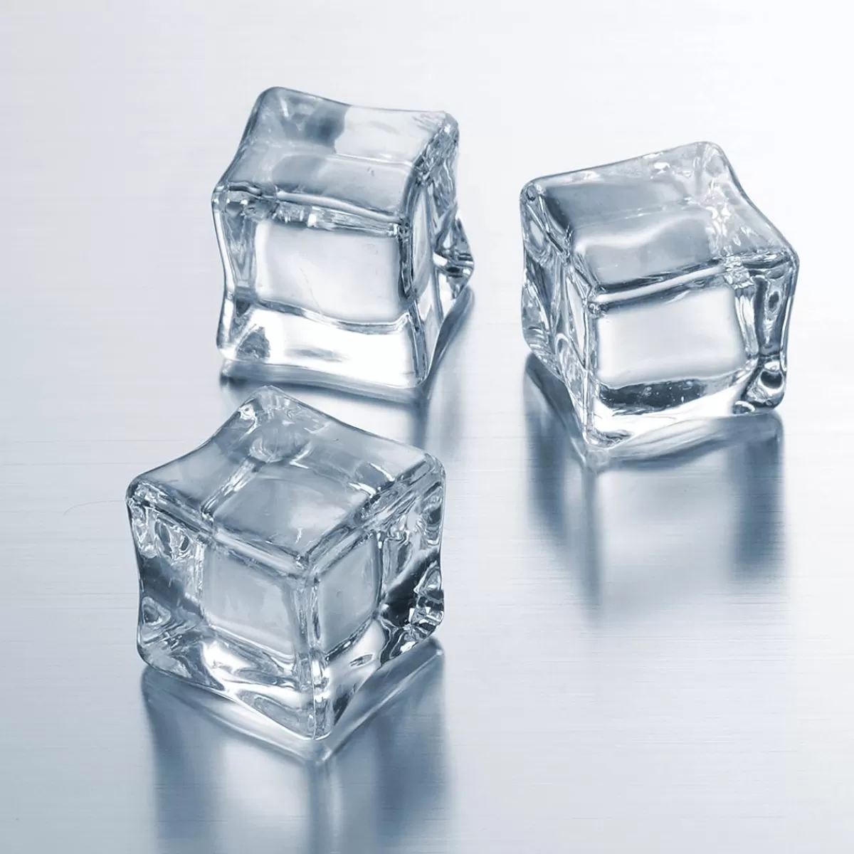 DecoWoerner Acrylic Decorative Ice Cubes, 500 G