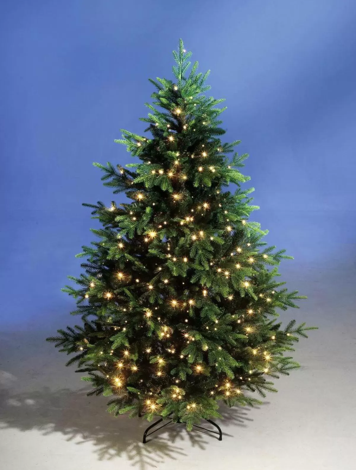 DecoWoerner Artificial Injection Moulded Christmas Tree Norway Spruce 180 Cm