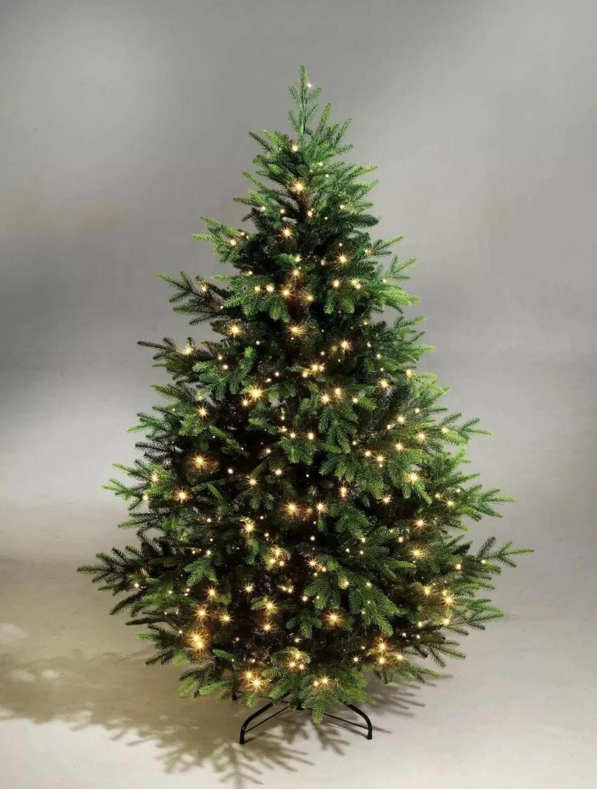 DecoWoerner Artificial Injection Moulded Christmas Tree Norway Spruce With LED 180 Cm