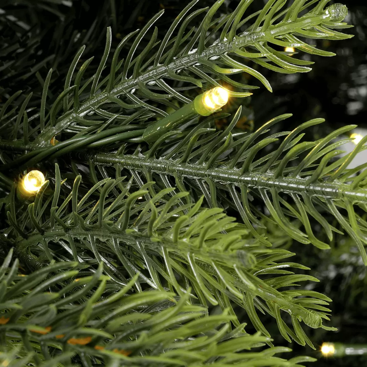 DecoWoerner Artificial Norway Spruce With LED 210 Cm