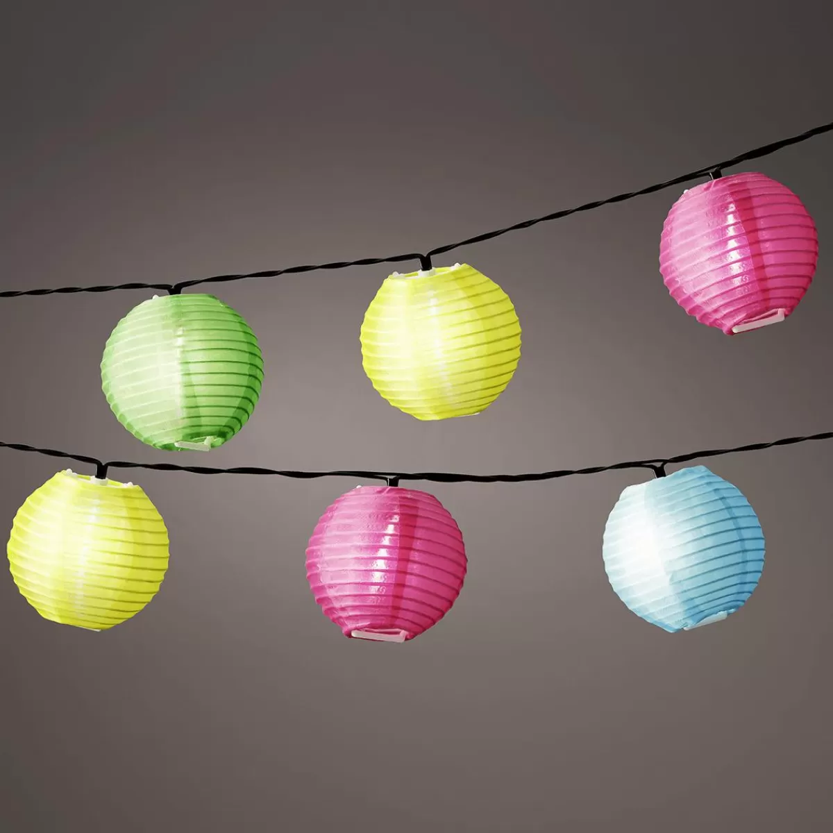 DecoWoerner Colourful LED Lampion Light Chain 950 Cm