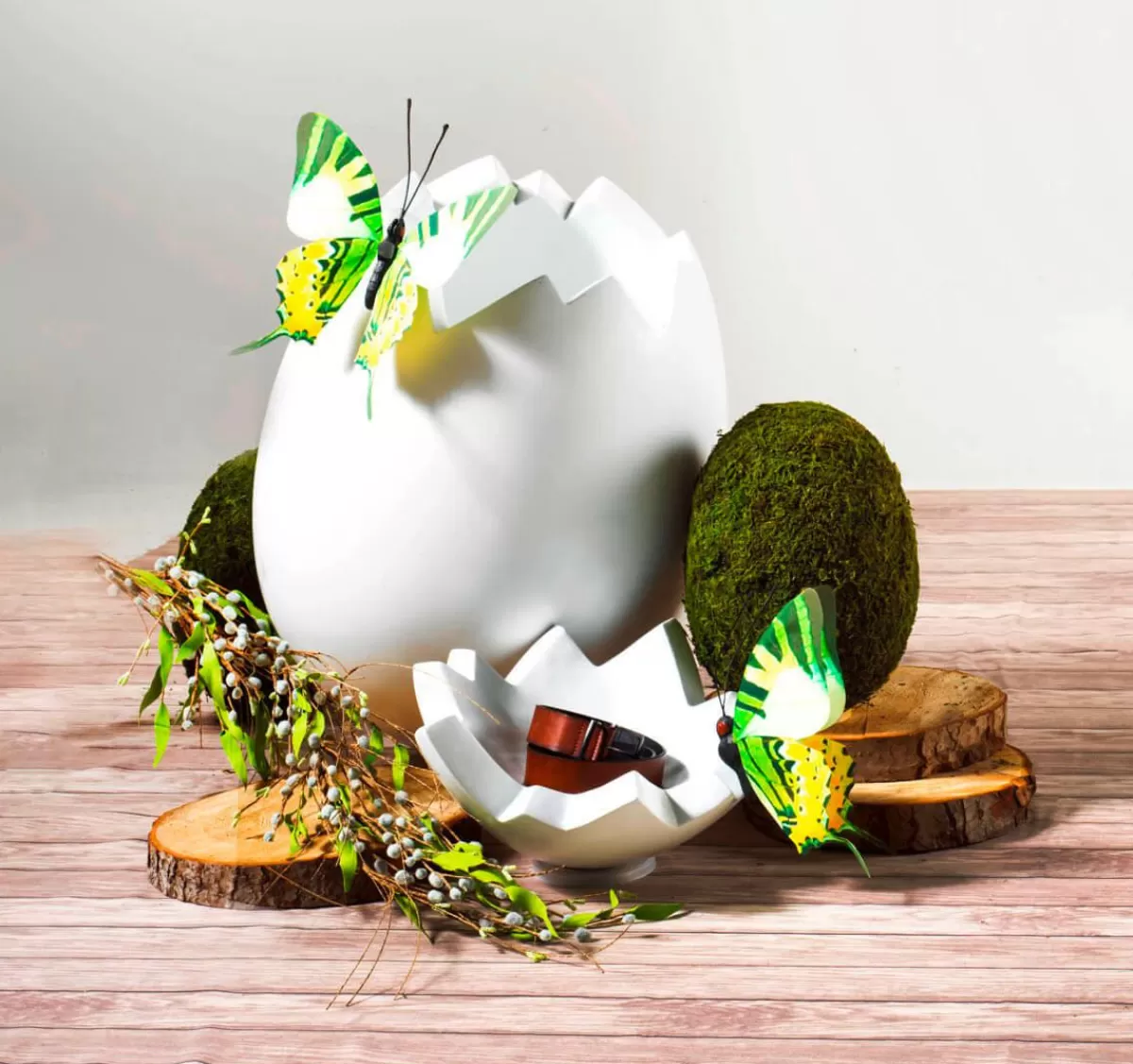 DecoWoerner Decorative Easter Egg "Moss" 35 Cm