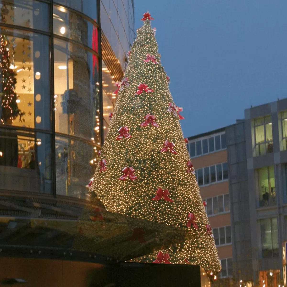 DecoWoerner Giant Christmas Tree Without Light, Height 1070 Cm