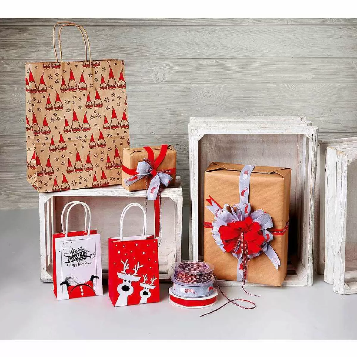 DecoWoerner Gift Bags Set Christmas 11 X 15 Cm