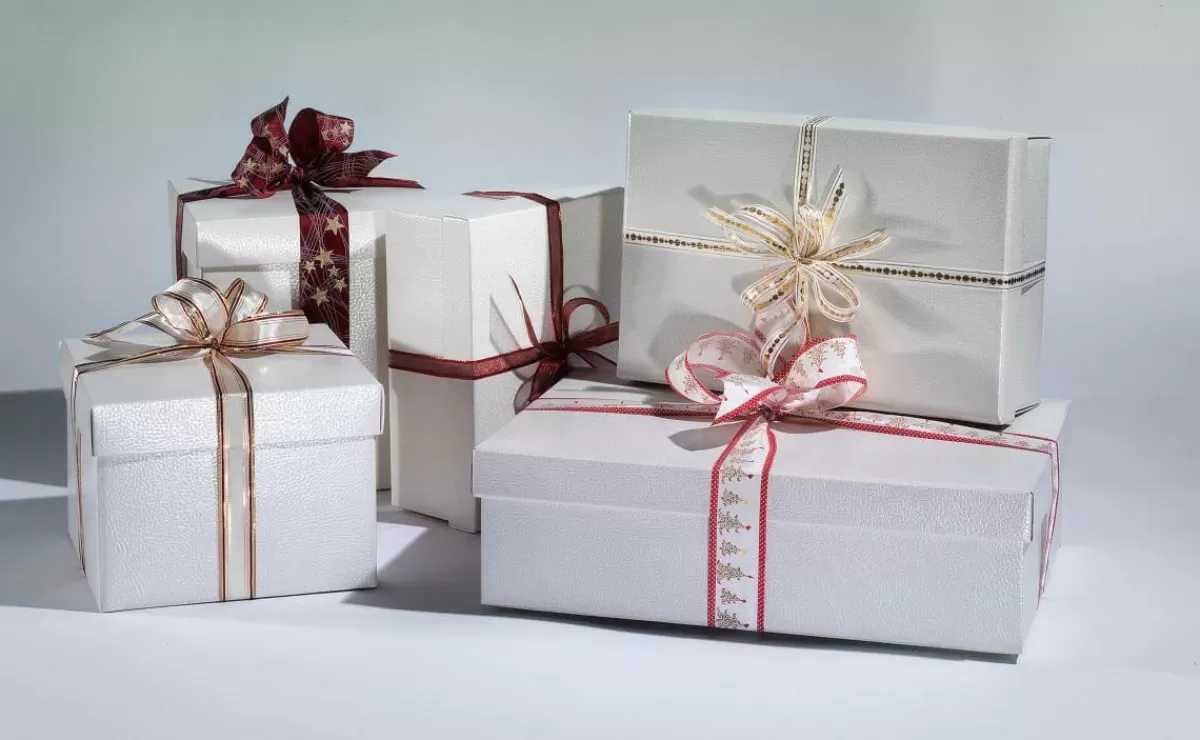 DecoWoerner Gift Boxes 38 X 26 X 10 Cm, Ivory 10 Pieces