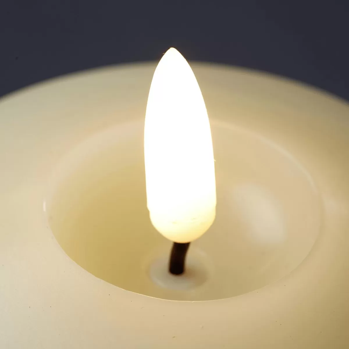 DecoWoerner LED Wax Candle 7.5 X 11.5 Cm