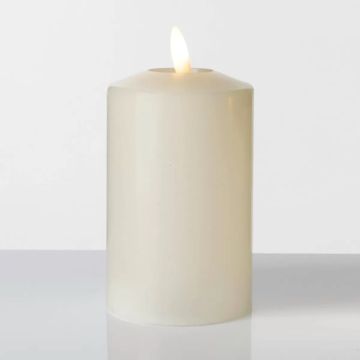 DecoWoerner LED Wax Candle 7.5 X 14.5 Cm