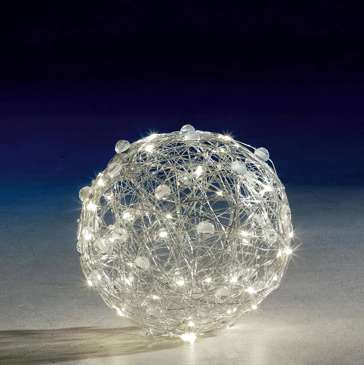 DecoWoerner LED Wire Light Ball Ø 25 Cm