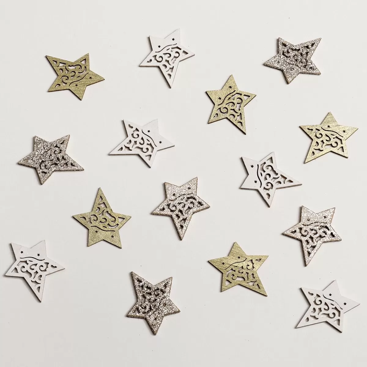 DecoWoerner Scattered Wooden Stars 72 Pieces 4 Cm